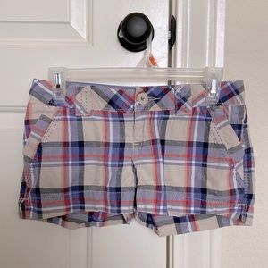 2/$15 plaid print shorts